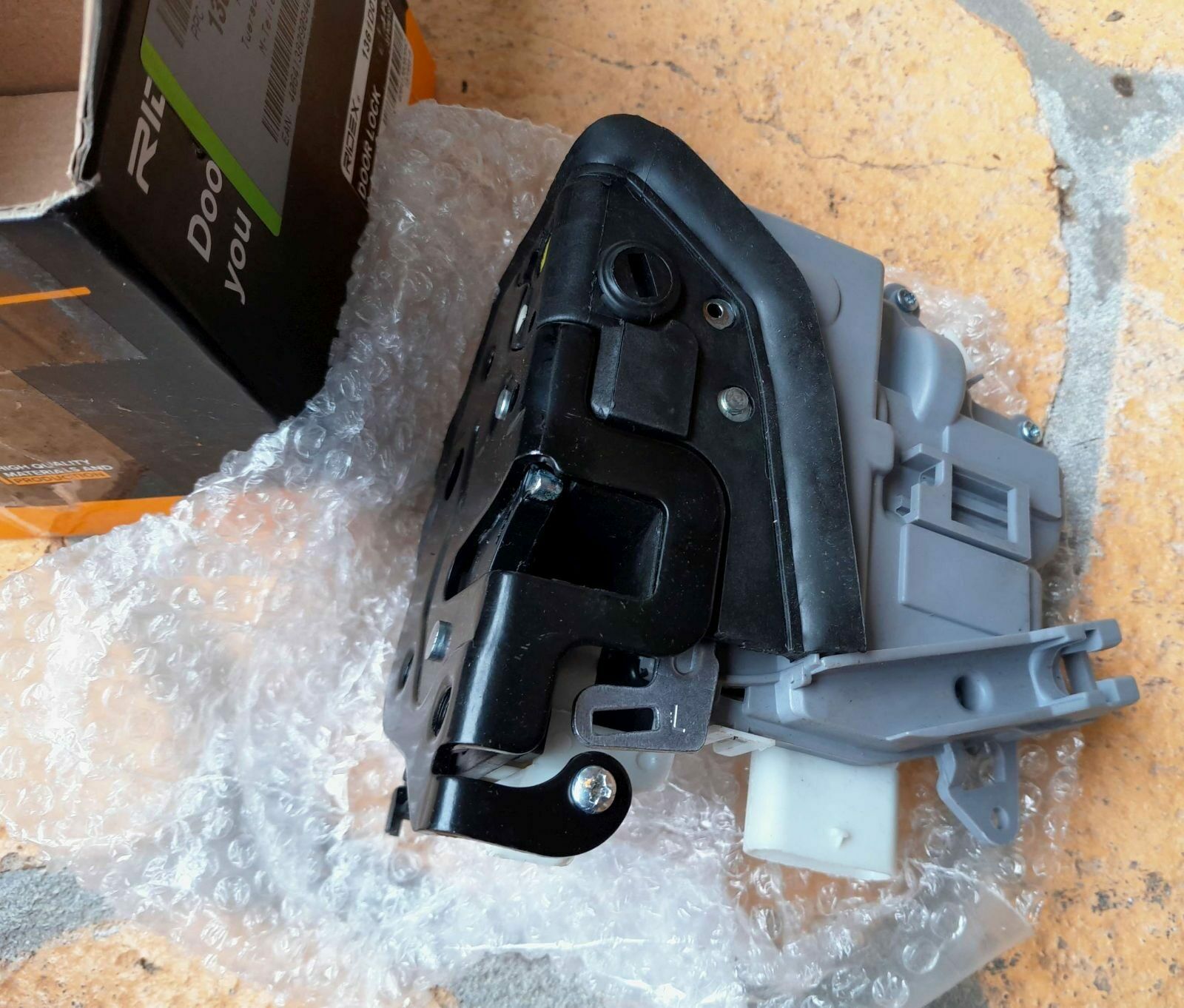 Serrure arrière gauche Audi, Porsche – Image 2