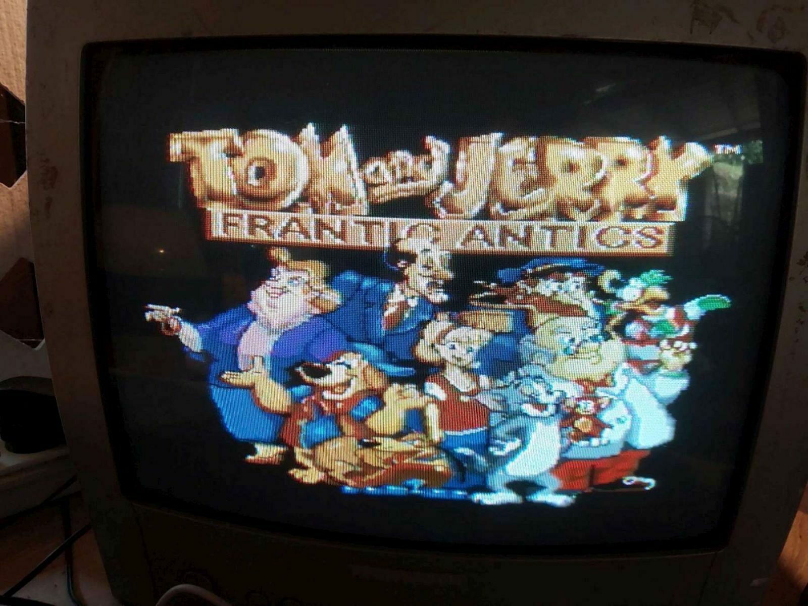 Clone Megadrive avec lecteur – Image 4