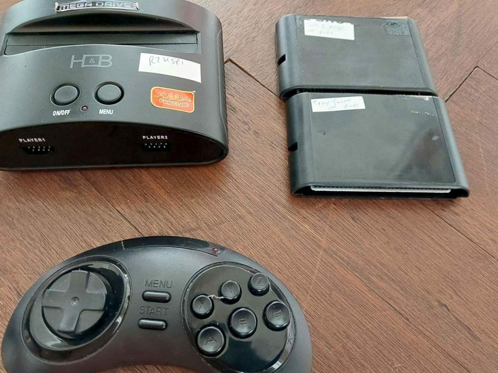 Clone Megadrive avec lecteur – Image 5