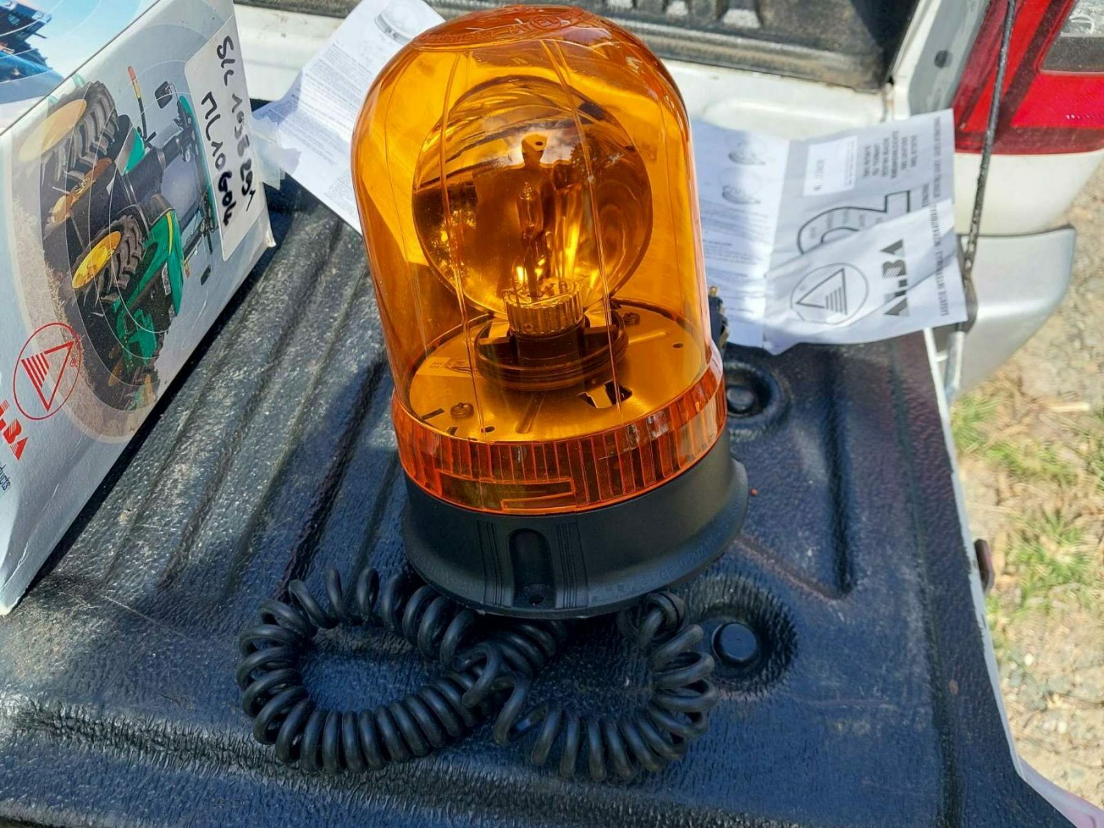 Gyrophare rotatif AJ.BA 12V – Modèle pro homologué – Image 3