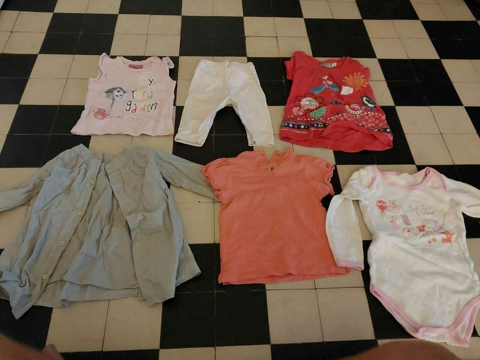 Lot x15 vêtements de bébé fille de moins de 12 mois – Image 3