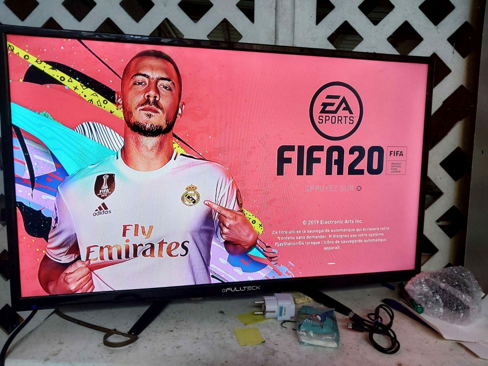 Console PS4 + 2 jeux – Image 3